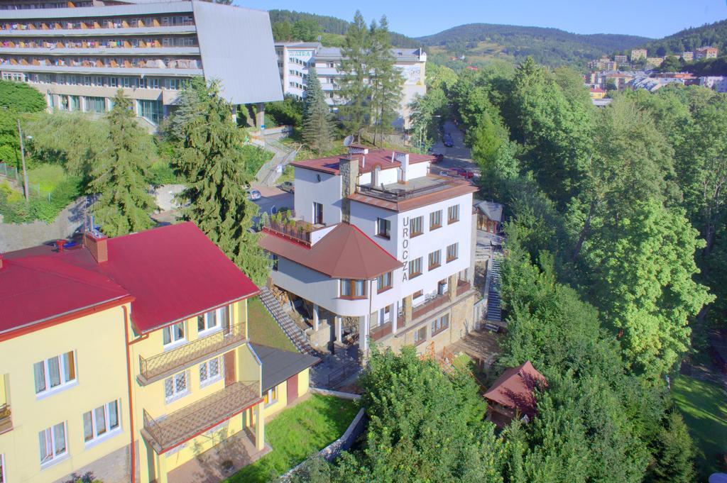 Urocza Art Pensjonat Krynica Zdroj Exterior foto